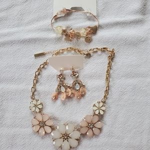 Jewelry by Joe Fresh, Canadian brand.